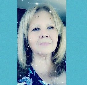 Meet your Posher, Bibi